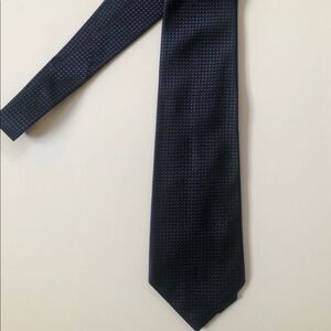 2/$25⚡️Van Heusen Deep Blue 100% Silk Necktie 👔